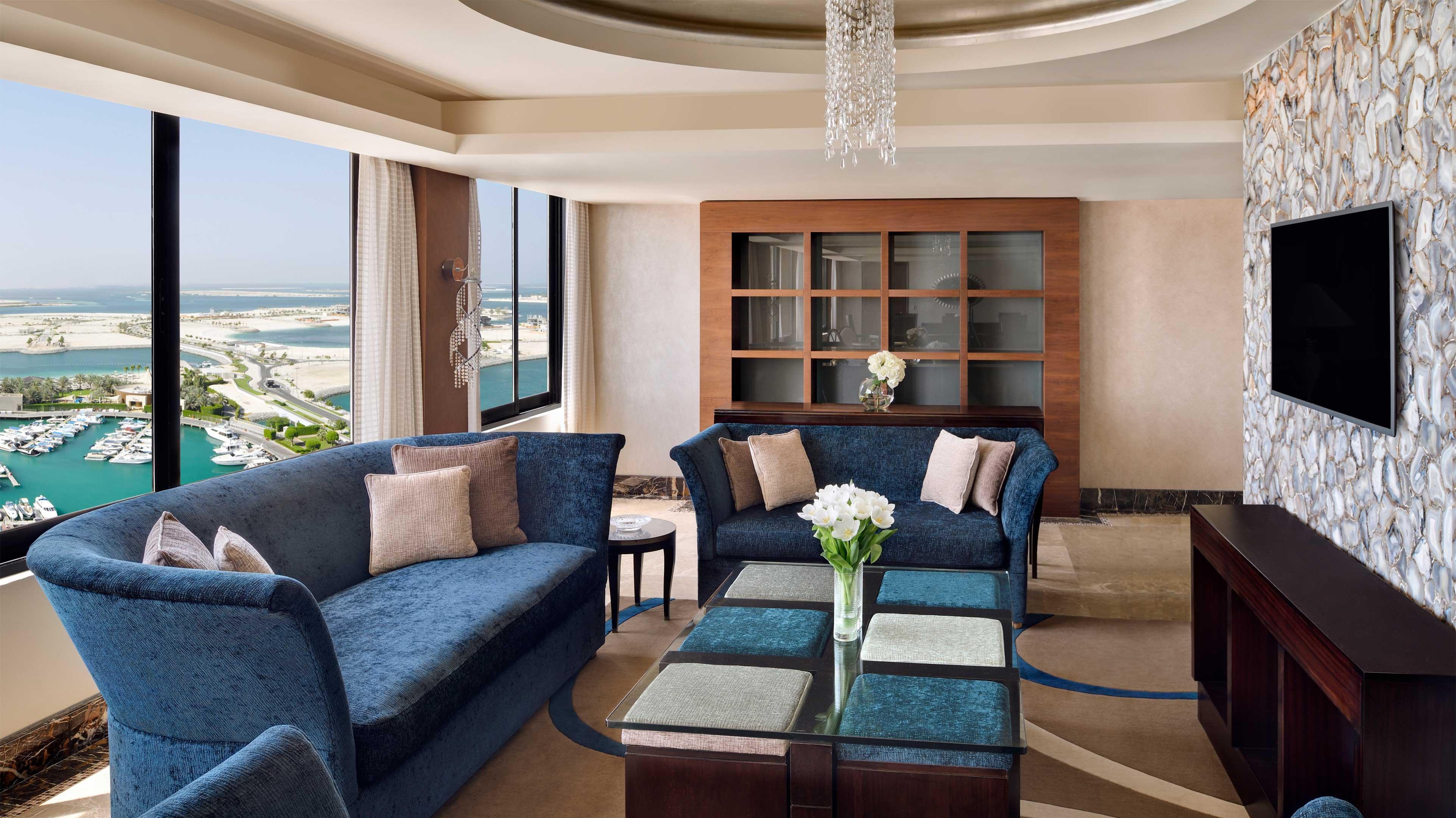 Отель Intercontinental Abu Dhabi By Ihg Экстерьер фото A suite at Jumeirah Atlantis
