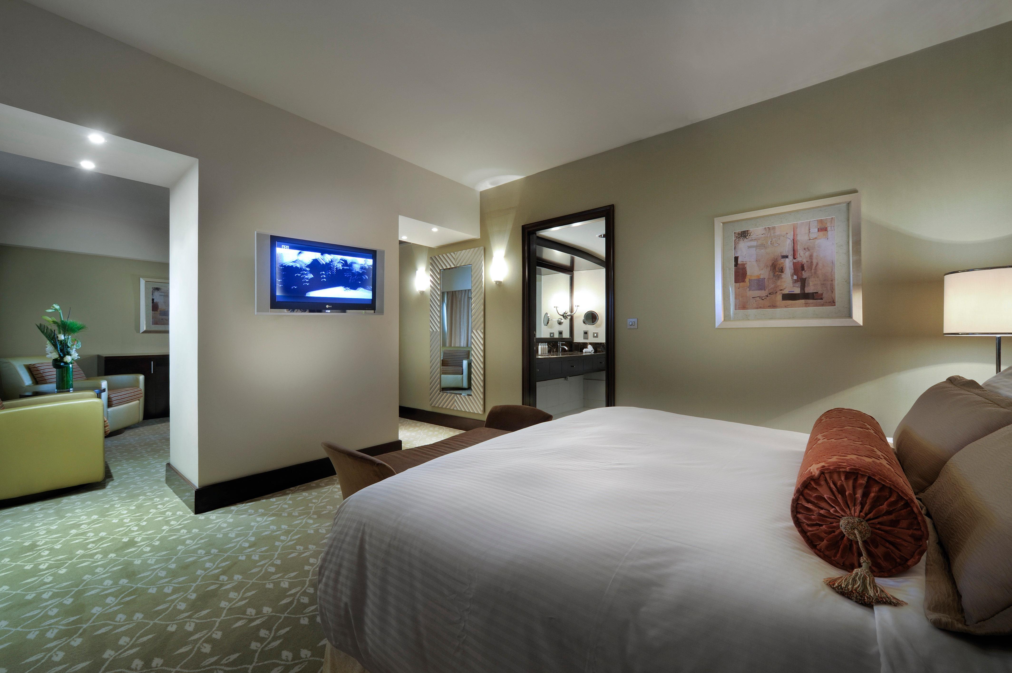 Отель Intercontinental Abu Dhabi By Ihg Экстерьер фото A bedroom at the hotel