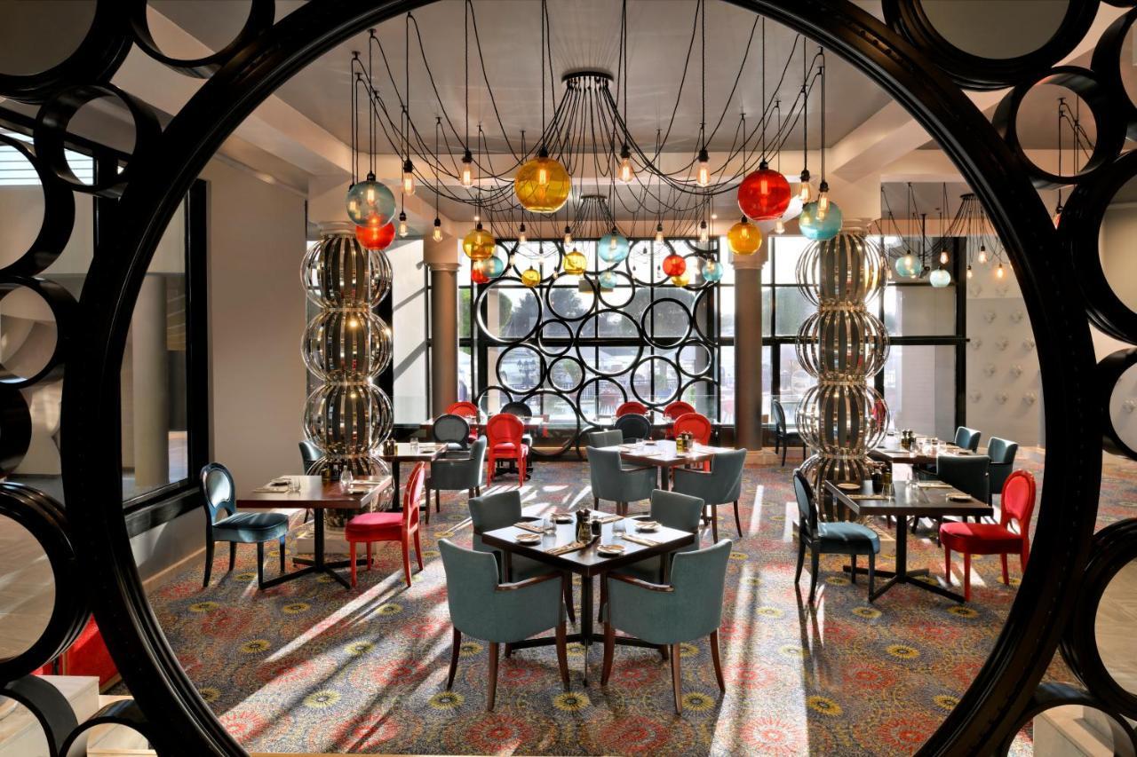Отель Intercontinental Abu Dhabi By Ihg Экстерьер фото The restaurant